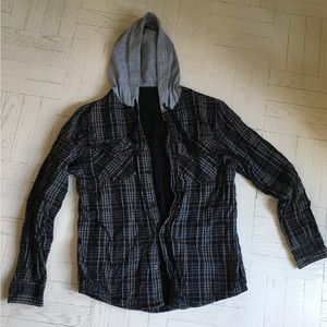 Men’s shirt jacket.